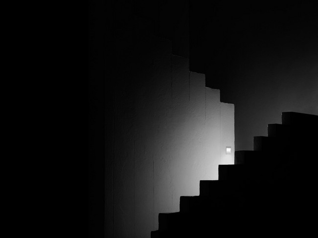 Piero Lissoni: New Conceptual Black-and-White Collection